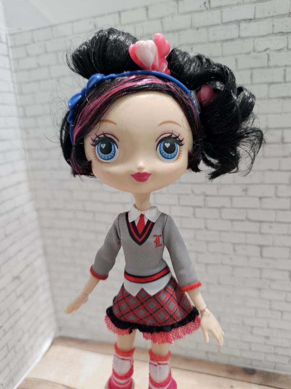 2017 Mattel Kuu Kuu Harajuku Love Doll HJ5 Plaid Fashion Outfit Boots Charms